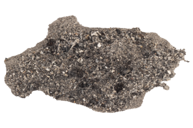 kül beyaz bir arkaplanda izole.