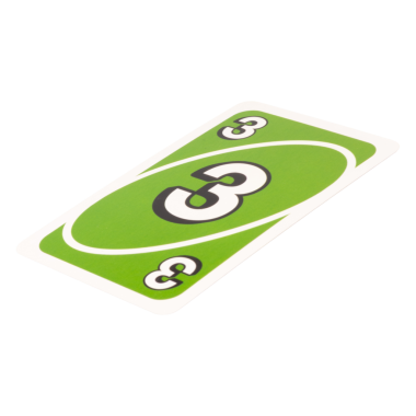 Kart oyunu rengi yeşil uno 3 beyaz arkaplanda izole.