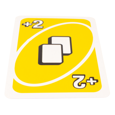 Kağıt oynayan çocuk artı beyaz arka planda izole edilmiş iki renk sarı..