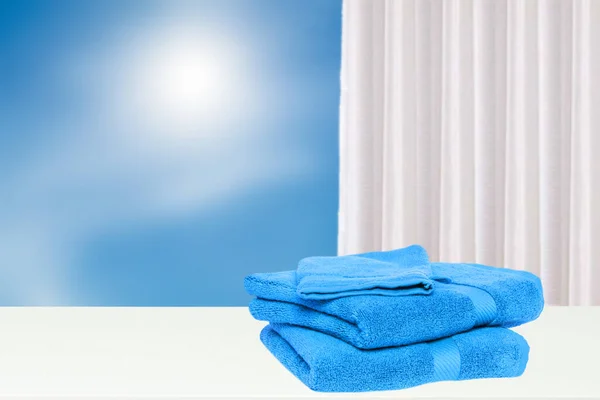 Closeup Uma Pilha Pilha Toalhas Banho Terry Macio Azul Uma — Fotografia de Stock