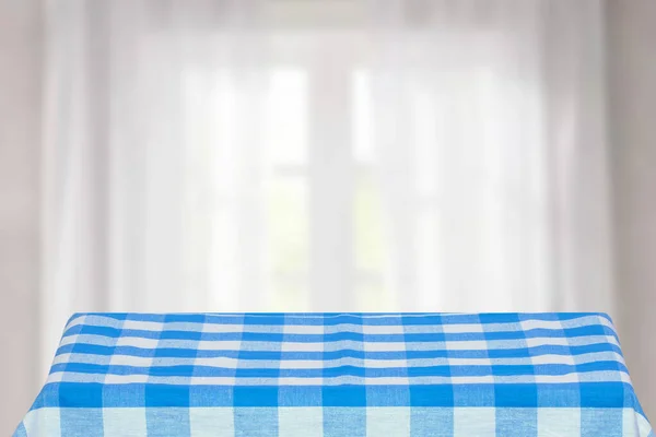 Leeg Tafelproduct Sluiten Van Een Leeg Blauw Geruite Tafelkleed Servet — Stockfoto