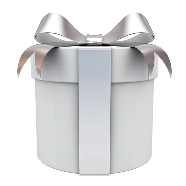 Caixa de presente presente presente com fita de prata arco isolado no fundo branco — Fotografia de Stock