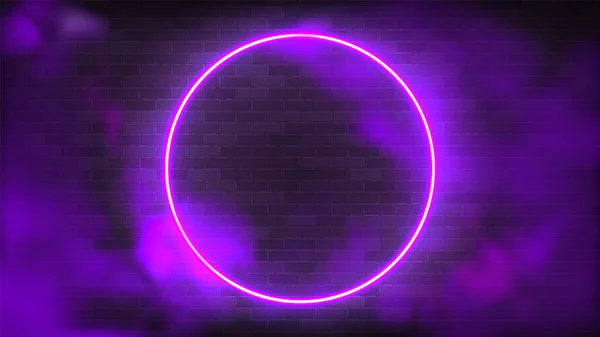 Sis ve yıldız tozu vektör illüstrasyonunda menekşe arkaplanındaki neon halka. Fütürist siber uzayın görselleştirilmesi olarak parlak yuvarlak çerçeve. Sanal gerçeklik için duman konseptinde daire çiz.