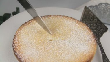 Elmalı pasta pişmiş taze Dilimleme