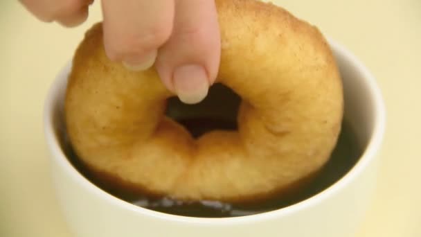 Dunking Donut 2 — Stockvideo