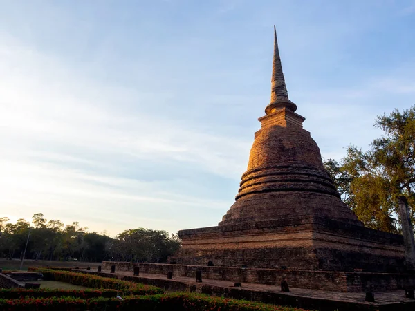 Gyönyörű Jelenet Régi Ősi Pagoda Kék Háttér Fénymásoló Hely Sukhothai — Stock Fotó