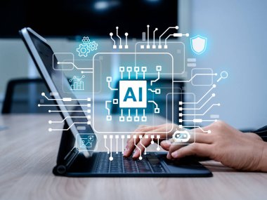 Eller yapay zeka teknolojisi arayüzü ile dijital cihaza yazılıyor. Modern dijital çalışma alanında yapay zeka, makine öğrenme, veri işleme ve gelecekteki teknolojik yenilik kavramı.