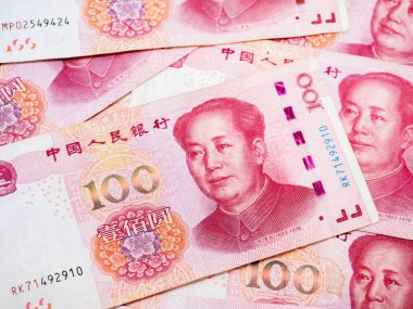 100 Çin Yuan 'lık banknotlar Çin' in büyüyen ekonomisini, finansal gücünü ve yatırım genişlemesini sembolize ediyor. Küresel ticaret, finans, Asya piyasaları ve ekonomik kalkınma kavramı.