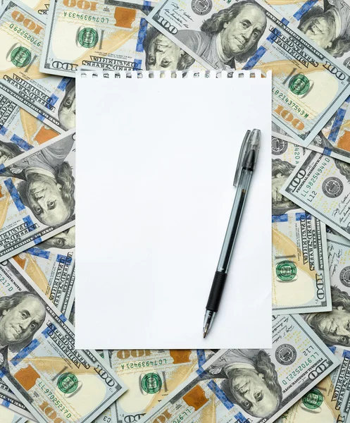 Sheet of paper for notes with a pen — Stock Photo, Image