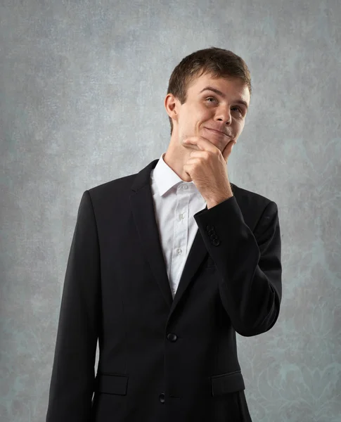 Hombre feliz está soñando — Foto de Stock