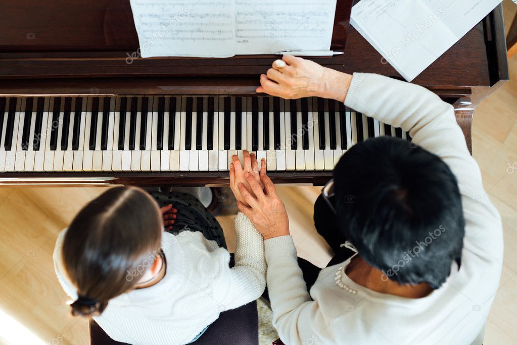 piano lesson at a music school 