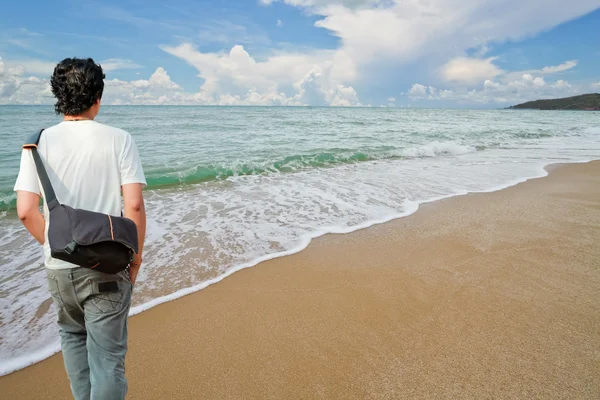 海ビーチ青砂空太陽日光リラクゼーション風景 viewpo — ストック写真