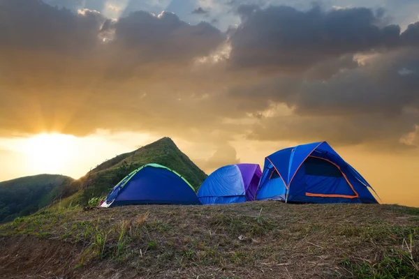 Tourist camp in a mountains. — Stock Photo, Image