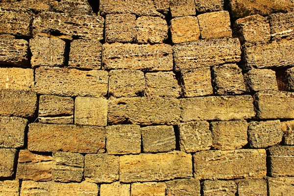 Kabuk kireçtaşı blokları