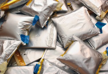 Şişmiş lityum iyon polimer pil - zehirli tehlikeli atık
