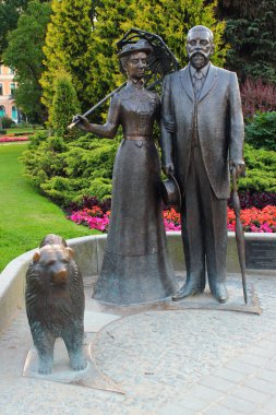 Riga, Letonya - 10 Temmuz 2017: George Armitstead anıtı, mühendis, girişimci ve Riga 'nın dördüncü belediye başkanı.