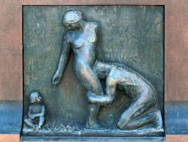 Oslo, Norveç - 26 Haziran 2018: Heykel çalışmaları ve Gustav Vigeland şık Park, popüler turizm Norveç başkenti sanatsal nesneler.