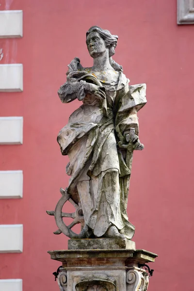 Lidzbark Warminski Pologne Mai 2019 Statue Sainte Catherine Dans Cour — Photo