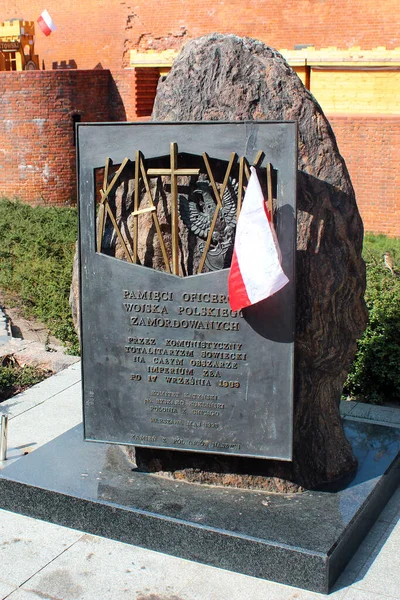 Varsóvia Polônia Maio 2019 Monumento Comemorativo Oficiais Exército Polonês Assassinados — Fotografia de Stock