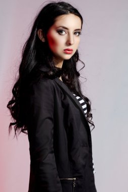 pin-up makyaj kadınla