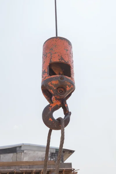 Ranes hooks hanging on steel ropes — Stock Photo, Image