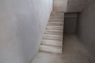 merdiven Çimento beton yapı konut ev buildin içinde