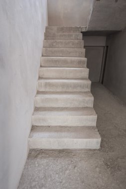 merdiven Çimento beton yapı konut ev buildin içinde