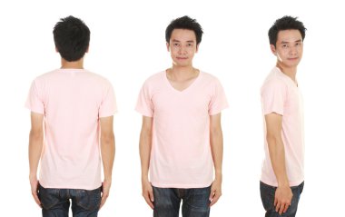 adam boş t-shirt ile 