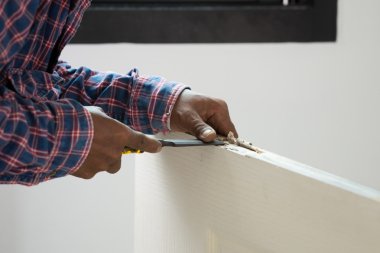 çekiç ve keski, ahşap kapı ile Installer marangoz