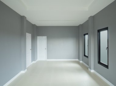 mondern boş oda pencere ve kapı ile