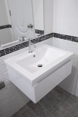 Banyo seramik lavabo