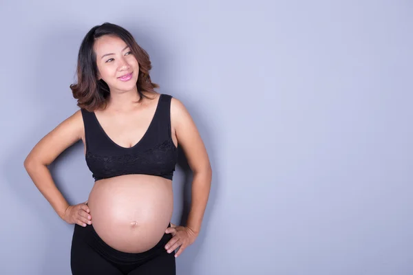 Mulher grávida bonita — Fotografia de Stock