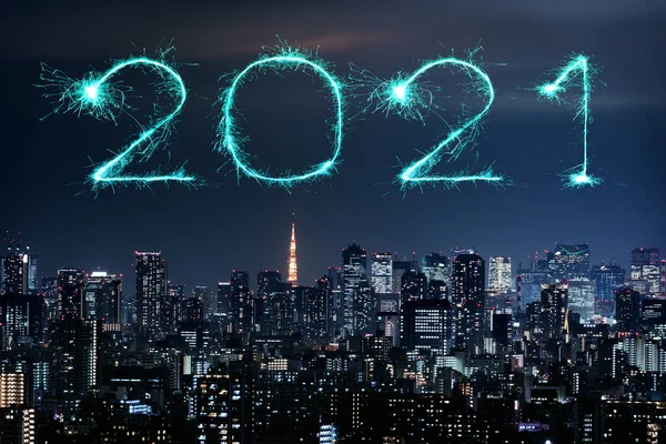 2021 Mutlu Yeni Yıl Havai Fişekleri Tokyo Şehri Üzerinde Geceleyin — Stok fotoğraf