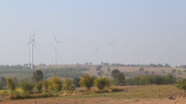 bir alandaki Rüzgar türbinleri