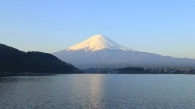 fuji Dağı, görünümden göl kawaguchiko, Japonya
