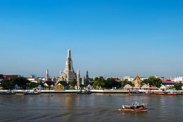 Wat Arun Tapınağı Chao Phraya Nehri Bangkok Tayland Mavi Gökyüzü — Stok fotoğraf