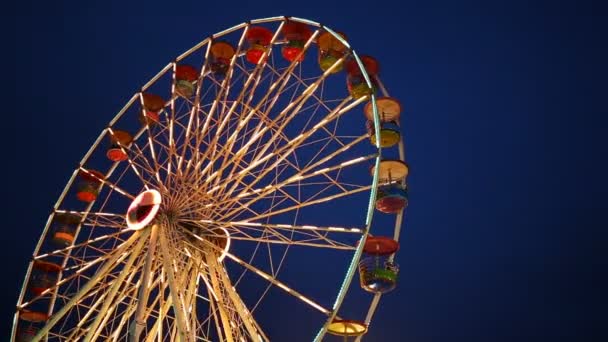 Rueda Fortuna Parque Atracciones Por Noche — Vídeos de Stock