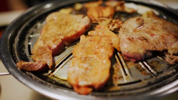 Замедленное Движение Свинины Барбекю Мяса Гриль Корейский Стиль — стоковое видео
