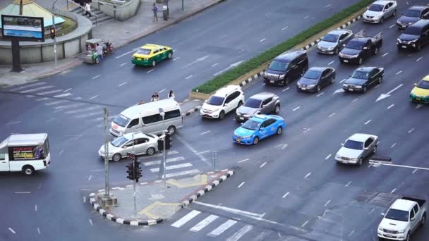 Bangkok Thailand Aralık 2018 Bangkok Tayland Hua Lamphong Kavşağındaki Trafiğin — Stok video