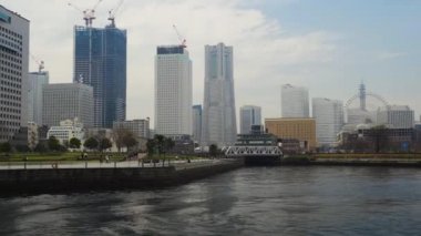 Minatomirai 'nin çekimleri, Yokohama şehrinin körfezinden, Japonya