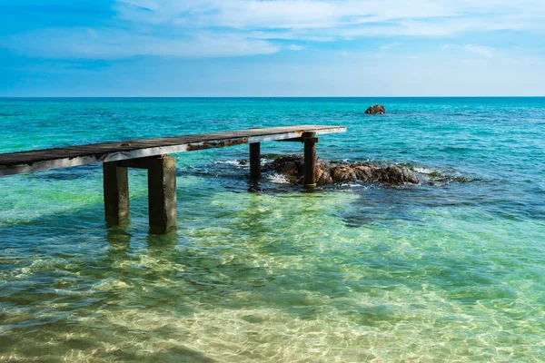 Wooden Bridge Sea Beach Sky Koh Munnork Island Rayong Thailand — Stock Photo, Image