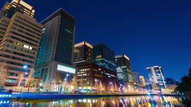 Tokyo, Japonya 'daki ofis binalarının zaman aşımına uğramış.