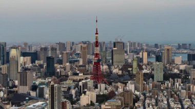 Tokyo şehrinin, Japonya 'nın gece gündüz akışı