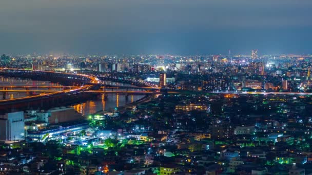 東京の街並みや高速道路橋の夜間の経過 — ストック動画