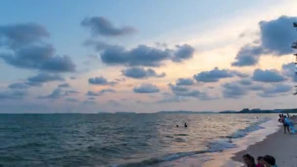 Dag Tot Nacht Verval Van Nam Rin Beach Met Zonsondergang — Stockvideo