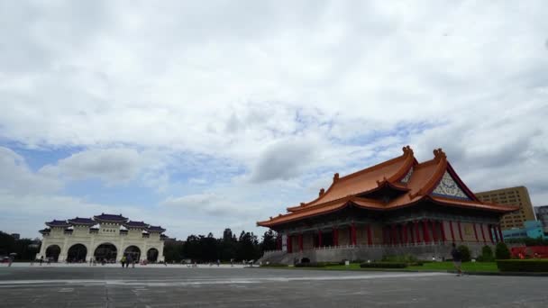 Panning Shot National Concert Hall Liberty Square Main Gate Chiang — Stockvideo