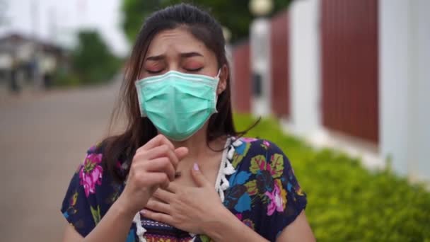 Slow Motion Sick Young Woman Wearing Surgical Mask Medical Mask — Stock Video