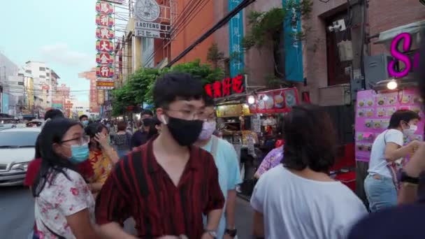 Bangkok Tajlandia Sierpnia 2020 Tłum Ludzi Drodze Yaowarat Pandemii Wirusa — Wideo stockowe