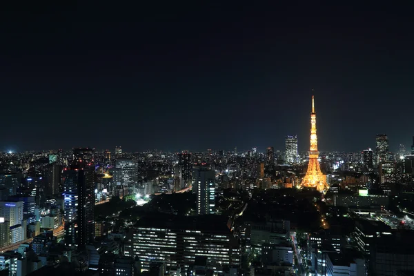 Ovansida av tokyo stadsbilden på natten — Stockfoto