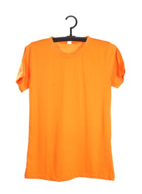 t-shirt üzerine beyaz izole askı üzerine